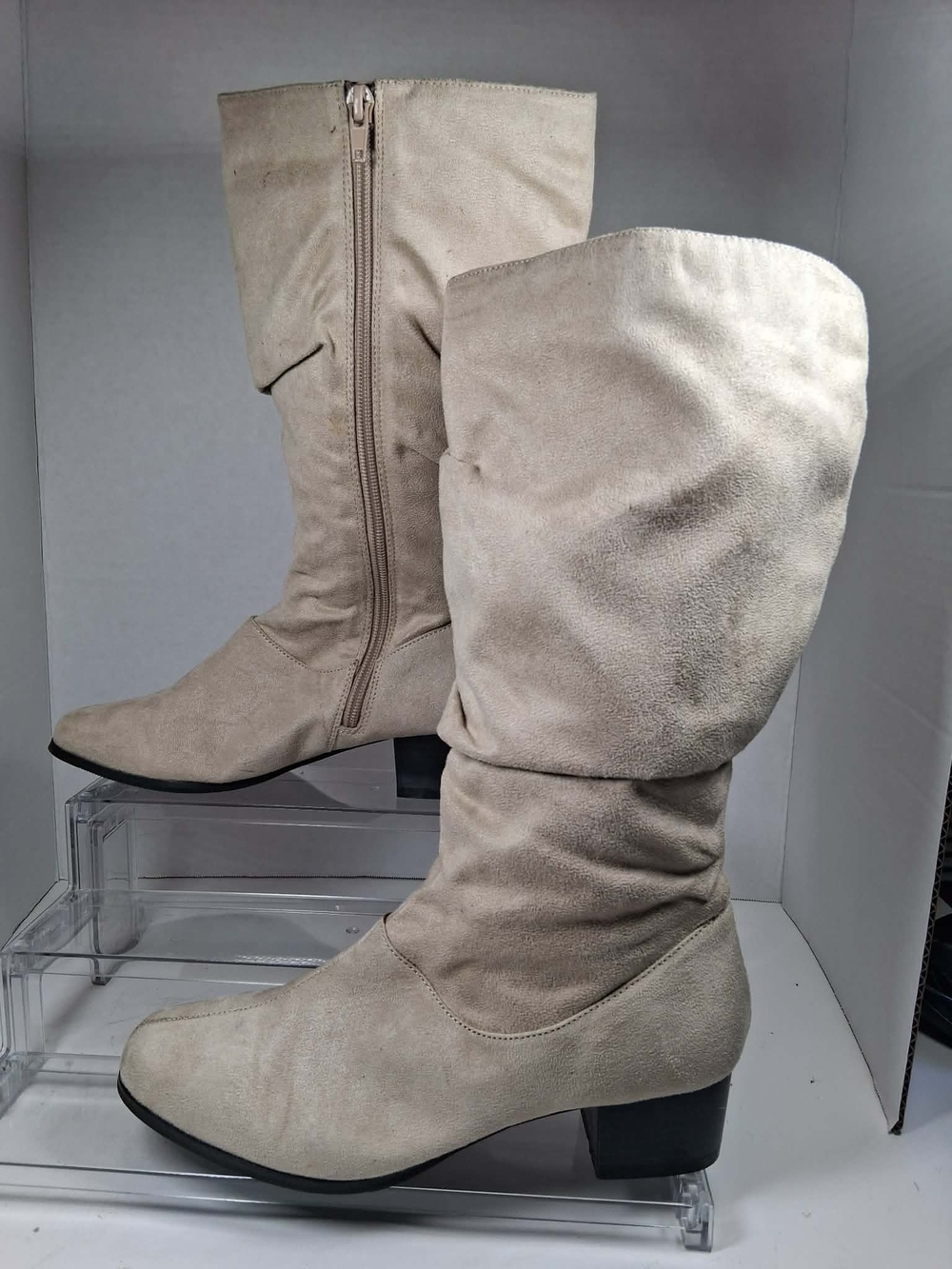 Classique Women's Beige Slouch Women's Knee-High Slouch Boots in Light Beige 6.5